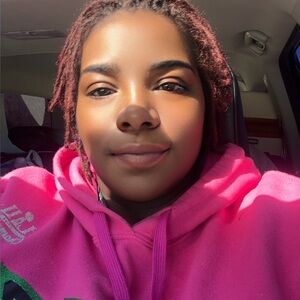 Meet your Posher, Vicquitta